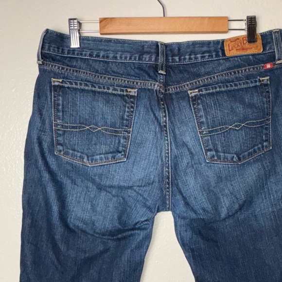 Lucky Brand Zoe Bermuda Jean Shorts women's size 32 Raw Hem Medium Wash - Picture 12 of 16